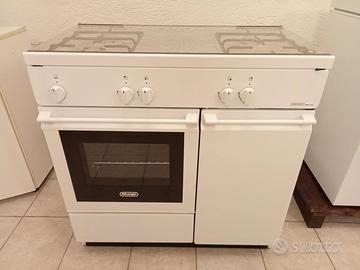 Piano di cottura a gas De Longhi