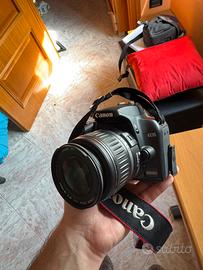 Canon EOS 1000D + borsello per trasporto