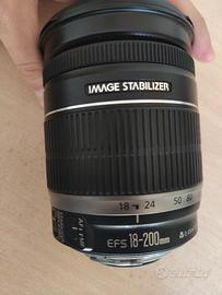Obiettivo Canon EF-S 18-200mm F/3.5-5.6 IS