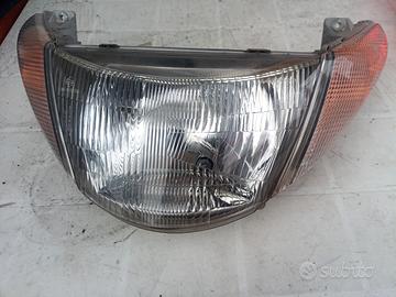 fanale anteriore Burgman AN 400 del 2000