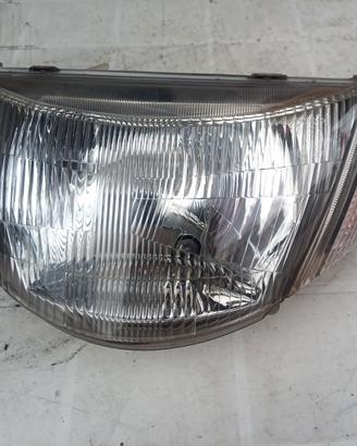 fanale anteriore Burgman AN 400 del 2000