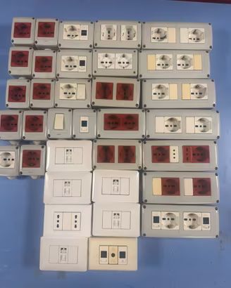Materiale elettrico