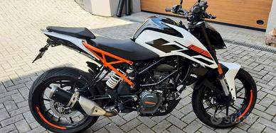 ktm duke 125