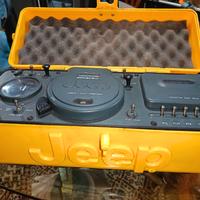 radio jeep vintage
