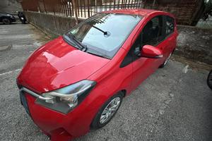 Yaris 1000 benzina 69 cv - no ibrida