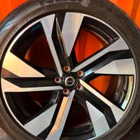 Cerchi Volvo xc 40 R20  gomme estivie 245/45/R20