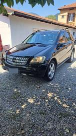 Mercedes 320