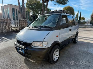 NISSAN SERENA 2.3 7 POSTI 4X4 2001