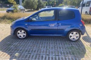 Renoult twingo