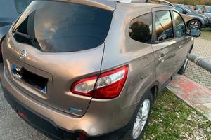Nissan Qashqai+2