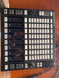 Native Instruments Maschine Jam + Software