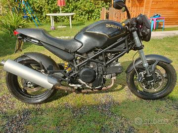 Ducati monster 695