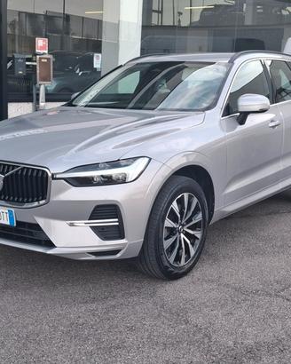 Volvo XC 60 XC60 B4 (d) AWD automatico Core N1