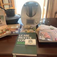 Bimby TM5 come nuovo, completo di tutto