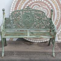 Panchine in ghisa