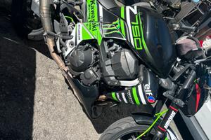 Kawasaki 750 del 2009