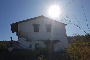 Rustico / Casale di 160 m² con più di 5 locali a T