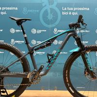 MTB Full  Canyon Lux Trail CF 8 Taglia S