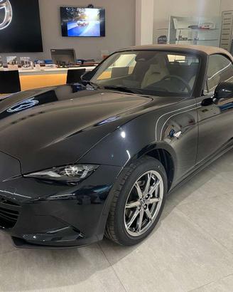 Mazda MX-5 1.5 benzina132cv KAZARI NUOVA DA IMMATR