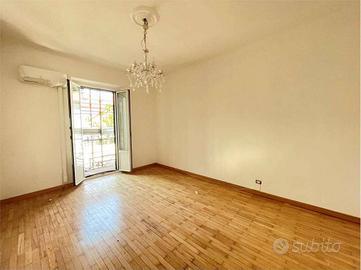 Appartamento di 90 m² con 3 locali a Milano