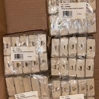 Lotto n. 50 prese telefoniche da parete plug