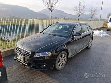 AUDI A4 Avant 2.0 TDI 143CV FAP. Advanced LED XE