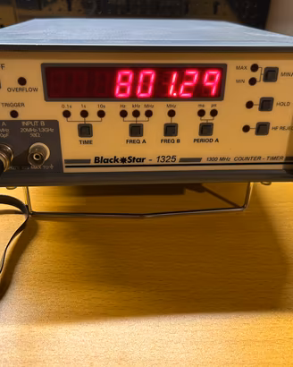 Frequenzimetro frequency counter