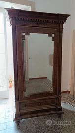 Armadio in legno