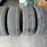 4 Pneumatici invernali 215/60 R17 96H