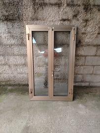 finestra in alluminio 