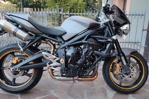 Triumph Street Triple 675 R
