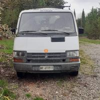 ricambi Renault trafic del 92