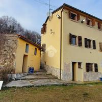 RUSTICO A CAPRINO VERONESE