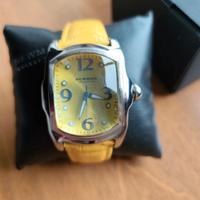 Orologio Newman giallo pari al nuovo 