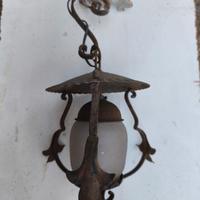 lampada in ferro battuto