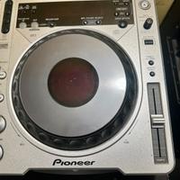 Pioneer cdj 800 mk2.