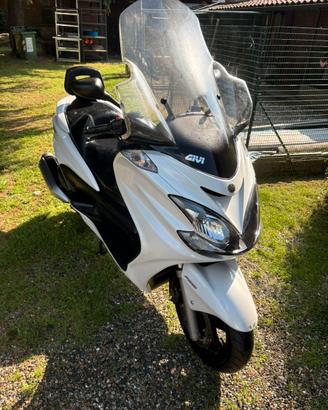 Yamaha magesty 400 per ricambi