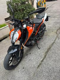 Ktm duke 125