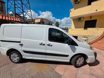 fiat scudo 2000  130cv  anno 2014