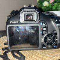 Canon eos 1100D reflex digitale