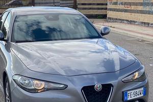 Alfa Romeo Giulia 2.2 150 cv turbodiesel