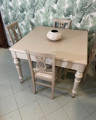 tavolo stile inglese con 4 sedie Milano