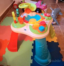 Tavolino attiverà bambini Chicco