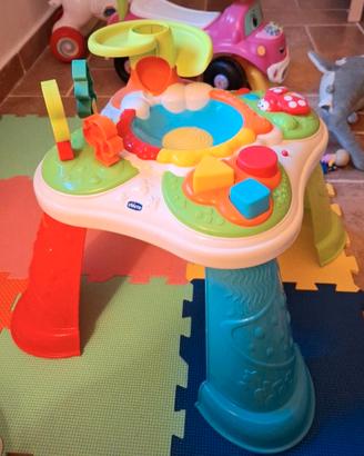 Tavolino attiverà bambini Chicco