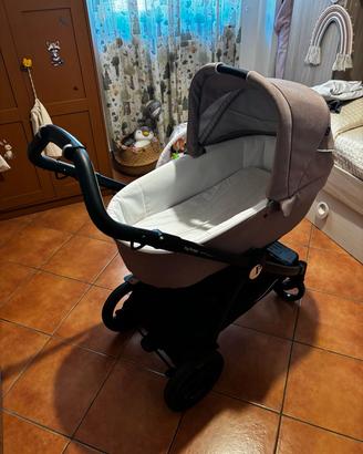 Trio Peg Perego praticamente NUOVO 