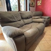 Divano 2 posti con 2 recliner elettrici