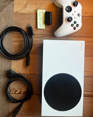 Xbox Series S + Cuffie Turtle Beach + Kit Batterie