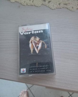 MUSICASSETTE 