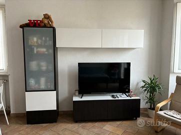Composizione mobile tv