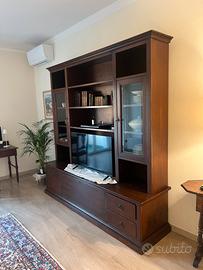 Mobile in legno antico